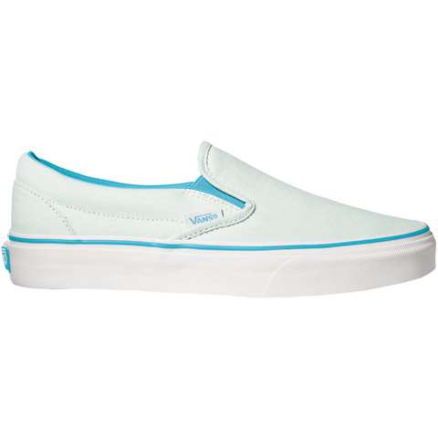 Classic  Shoes on Vans Classic Slip On Skate Shoes   Womens   Extremegear Com Sports